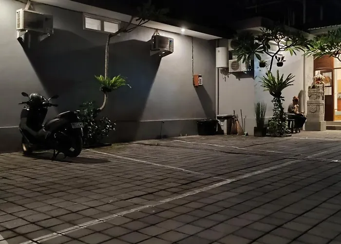 Kubunaku Bali ゲストハウス 3*
